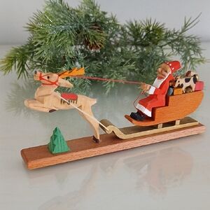 Carved Wood German Folk Art Reindeer Pulling Santa Sleigh Erzgebirge 5.25"